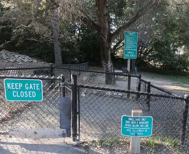 pinole valley park small signs